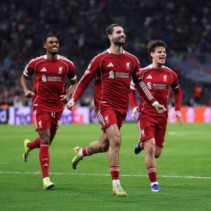 广发体育官网-已13场不败！利物浦3-0马赛 欧冠获2连胜升第4 索博任意球贴地斩